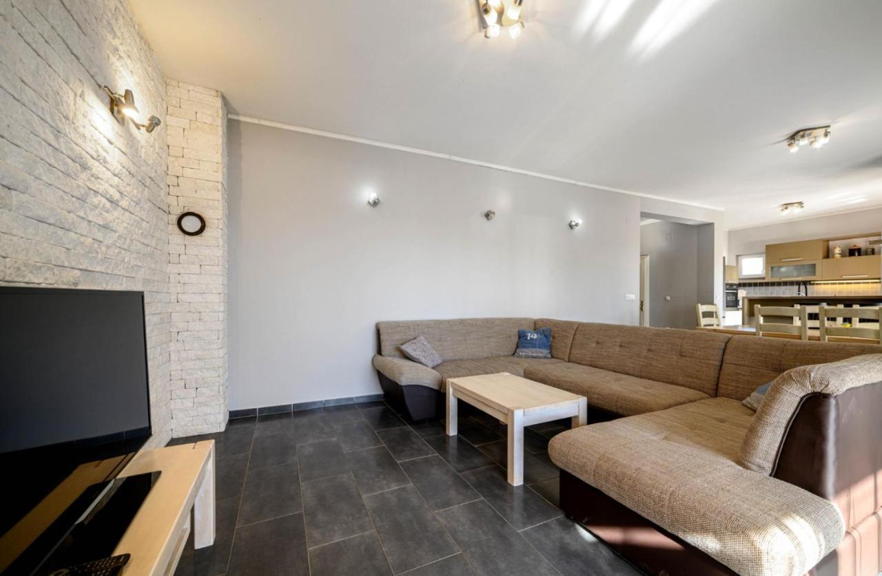 Apartments Oto ซาบอริซ ภายนอก รูปภาพ