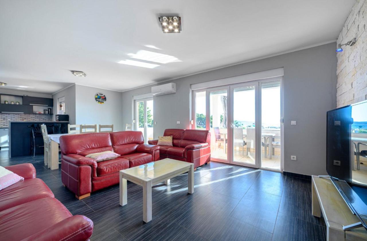 Apartments Oto ซาบอริซ ภายนอก รูปภาพ